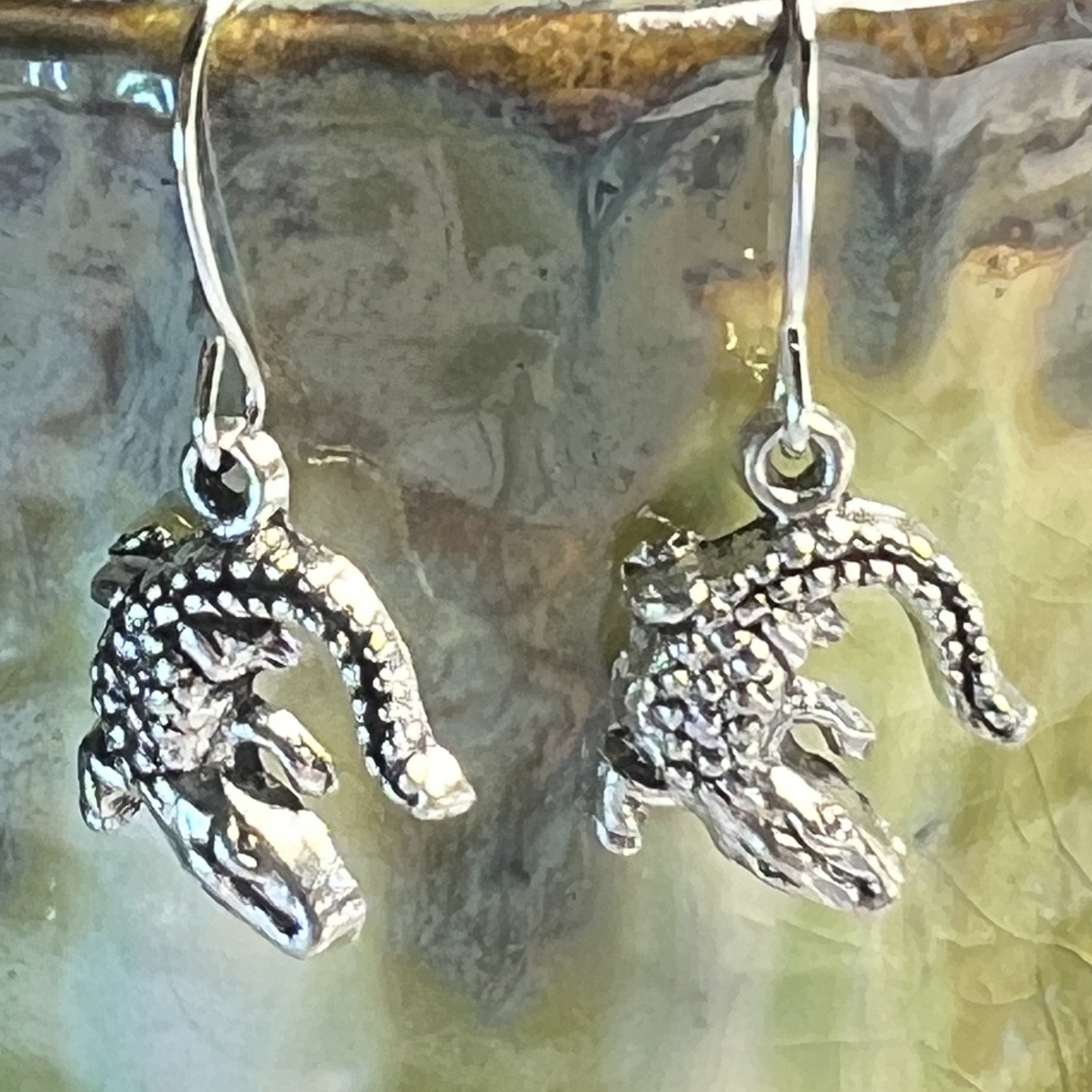 Silver Tone French Hook Alligator Charms Dangle Earrings. Animals. LA. S229
