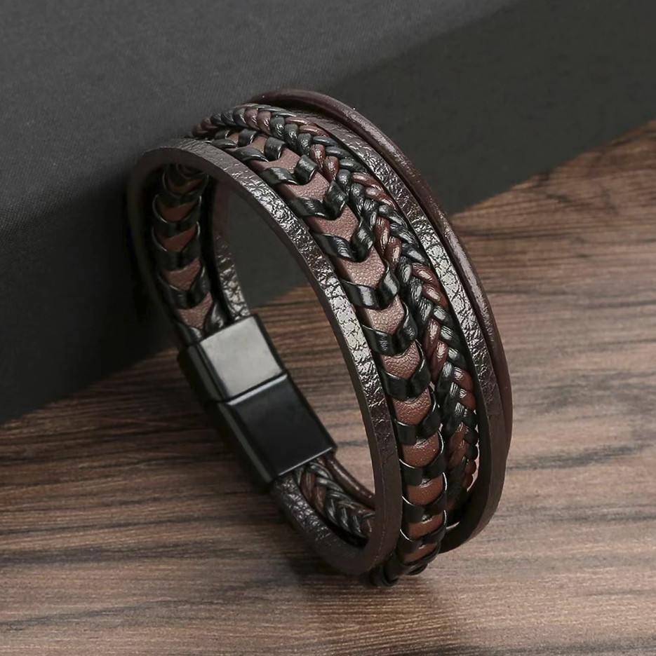 1pc Men’s Multilayer Leather Rope Bracelet Alloy Magnetic Buckle Bangle – NEW