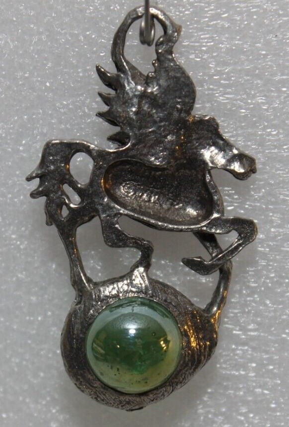 VINTAGE PEWTER METAL PEGASUS NECKLACE PENDANT ON GLASS MARBLE MARKED 1990s