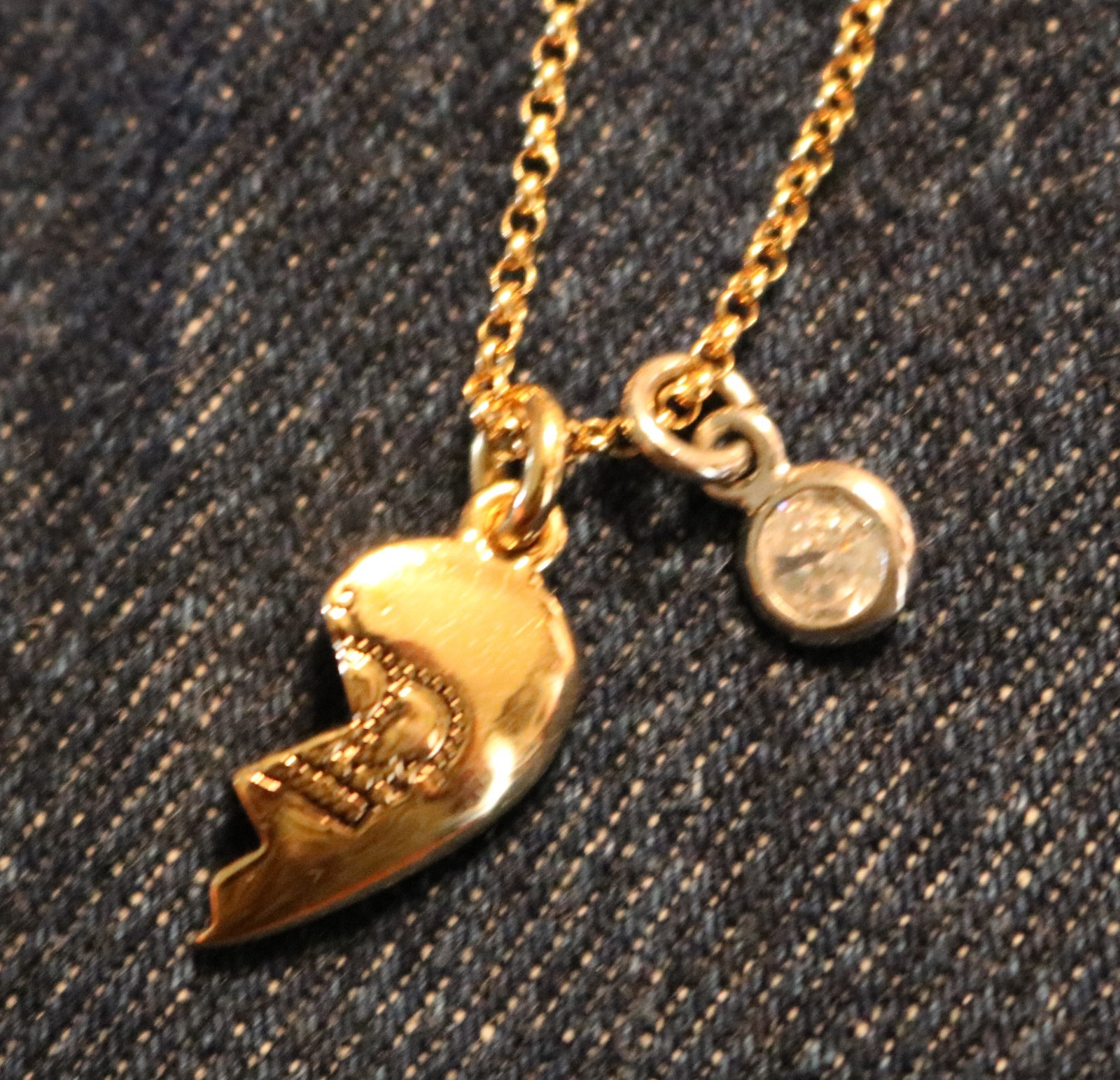 Vintage Y2K JUICY COUTURE Best Friends Forever Split Heart Necklace