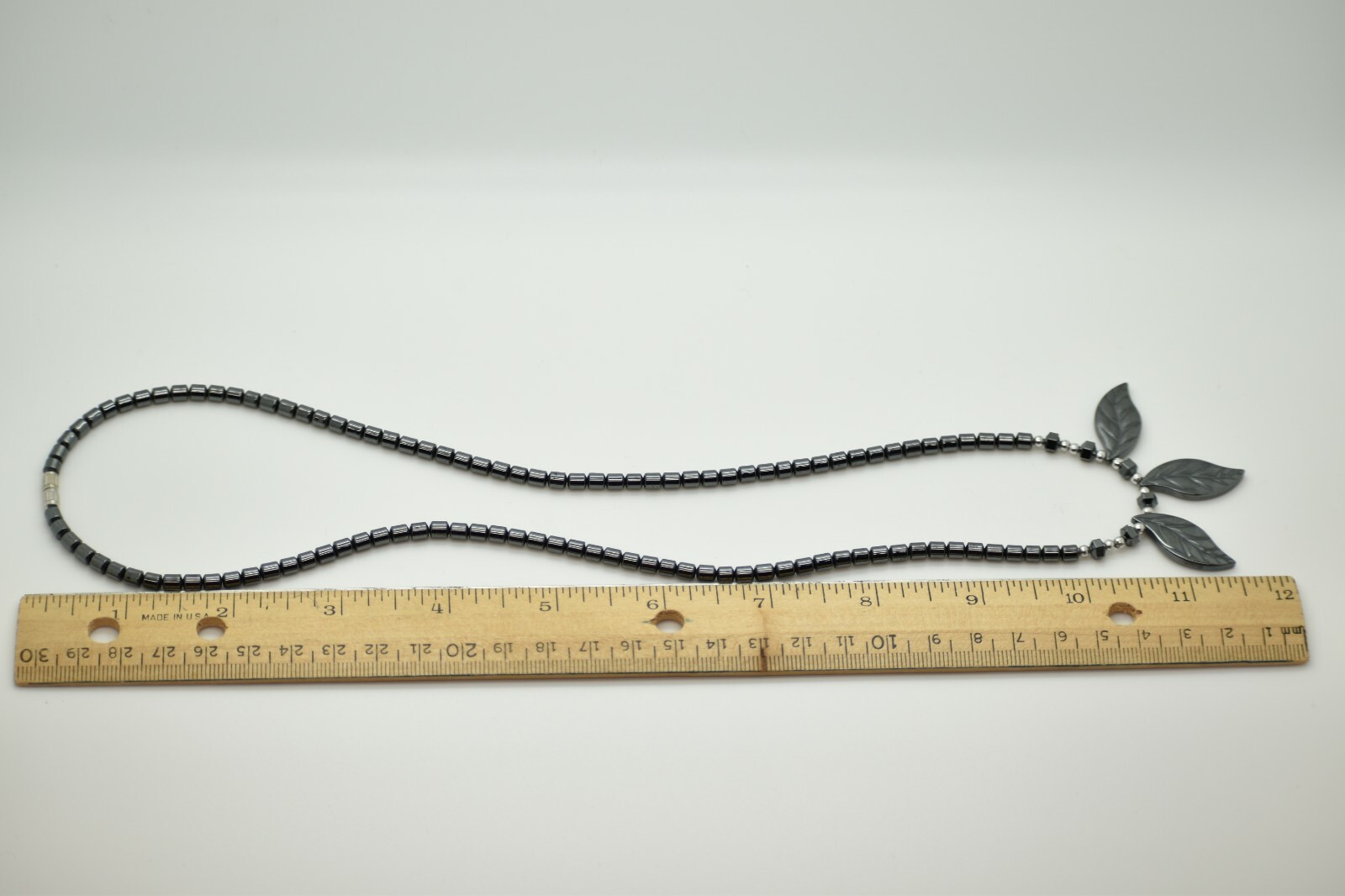 23 1/2″ Black Hematite 3 Three Leaf Fashion Statement Necklace