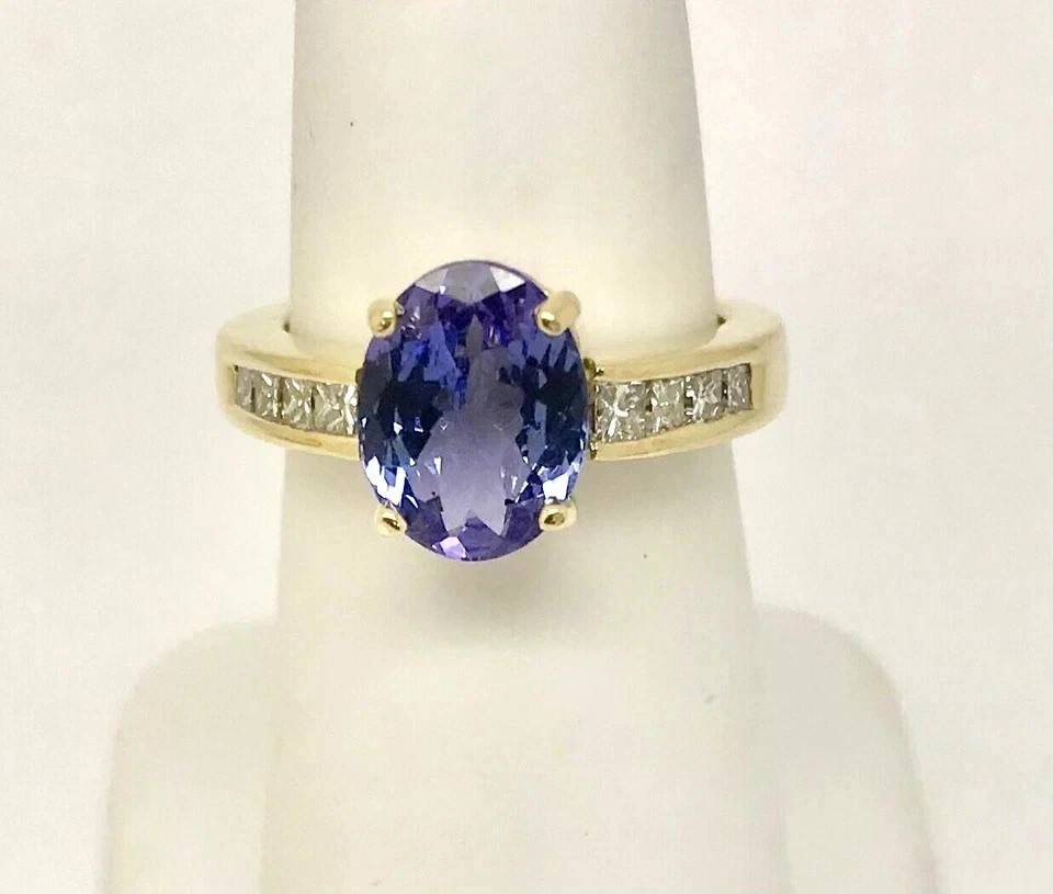 3.35 Ct Oval Cut Tanzanite Women’s Unique Engagement Ring 14K Yellow Gold
