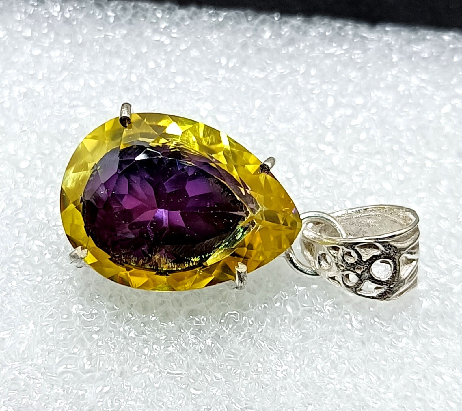 Bi-Color Rare Pitambari Sapphire Pear Natural 39.55 Ct 925 Silver Pendant Gem