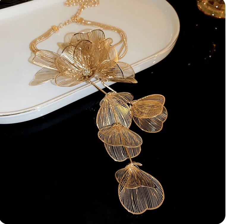 Zara Flower Necklace Cascade Gold Bafta Kate Middleton Statement Boho Petal CZ