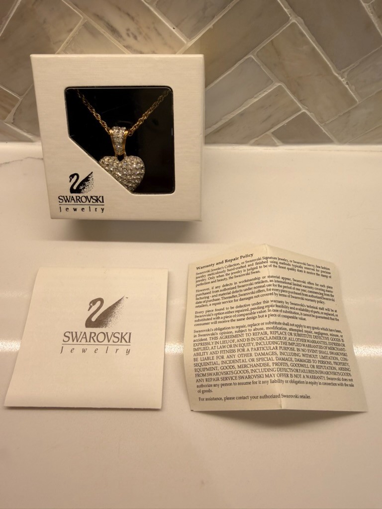 Vintage Swarovski 20″ Gold-Plated Puffy Heart Crystal Necklace 1502315 Retired!