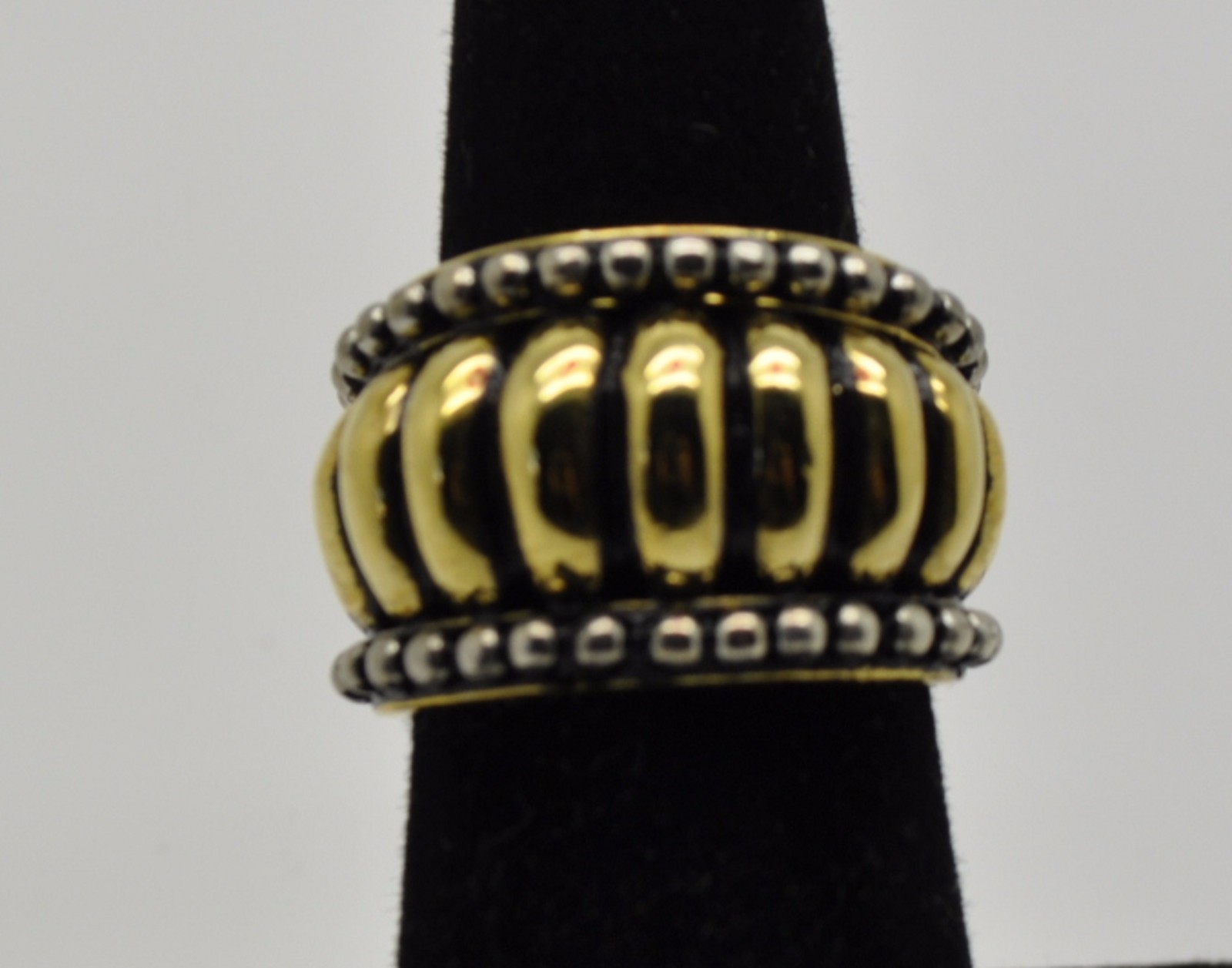 simply unique designer style new two tone Color fashion jewelry ring size :7