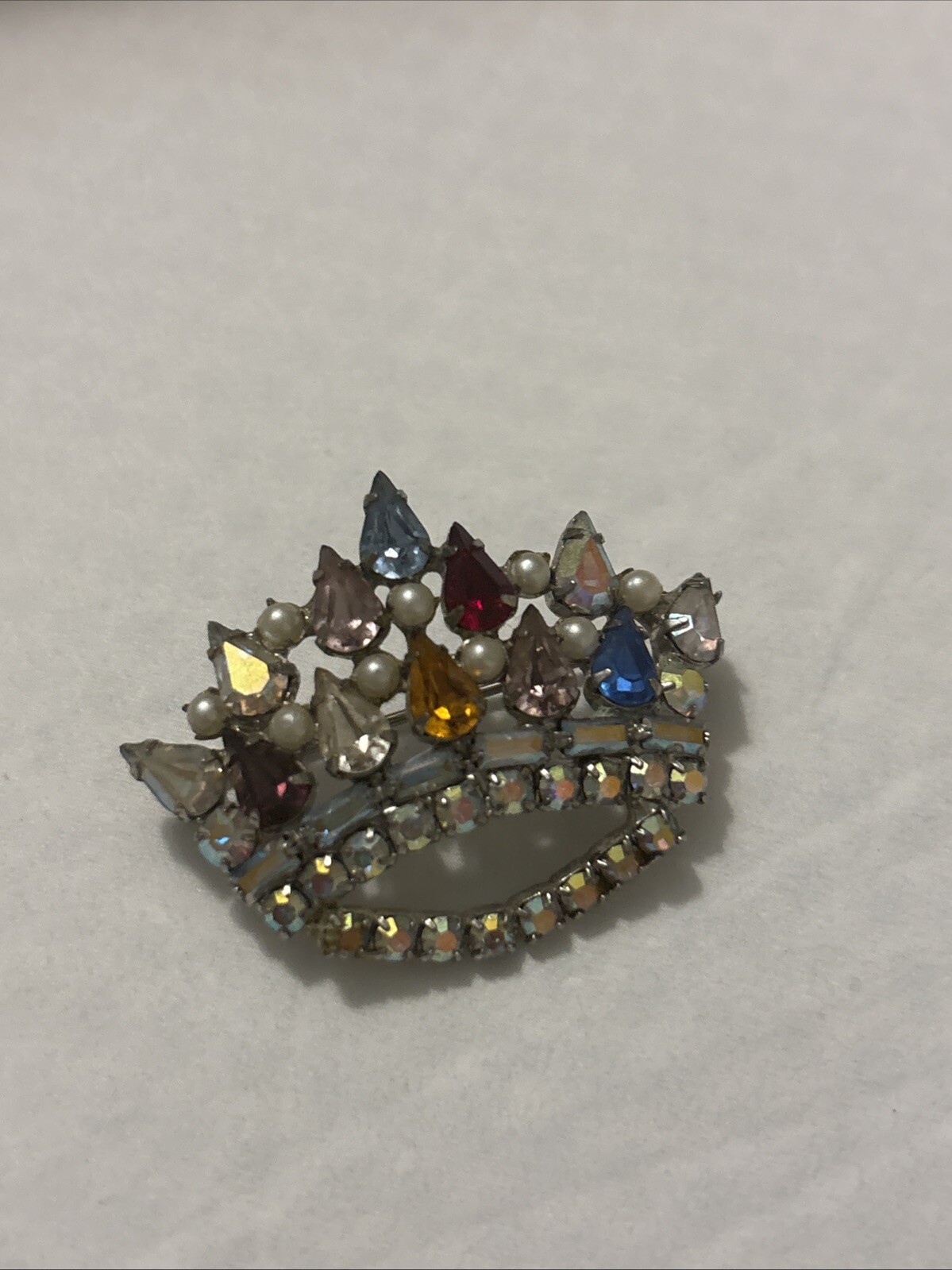 Sparkly Multicolored Rhinestone Faux Pearls Silver Tone Crown Brooch