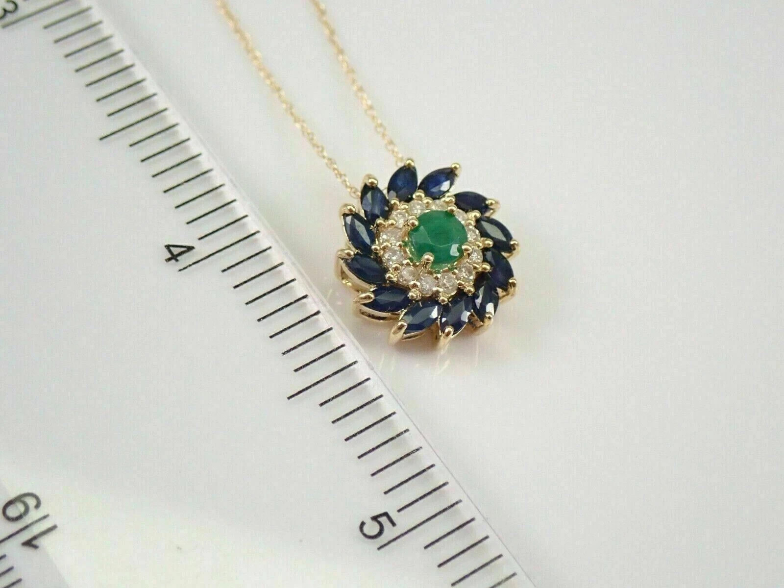 2.00 Ct Round Lab-Created Emerald Flower Necklace Pendant 14k Yellow Gold Plated