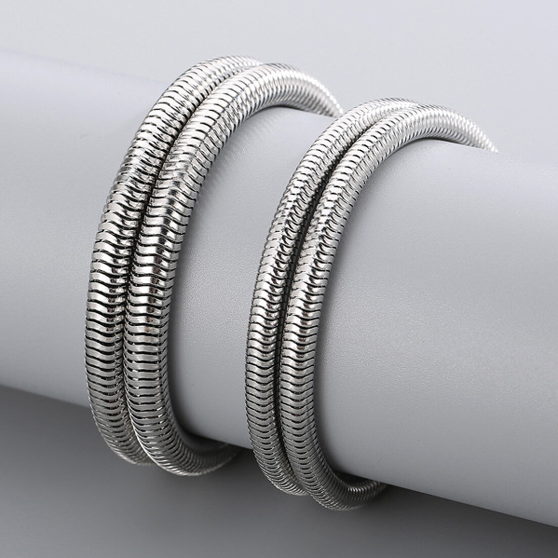 5/6mm 20″ 22″ 24″ Stainless steel Round Snake Chain Necklace For Men Women Gift
