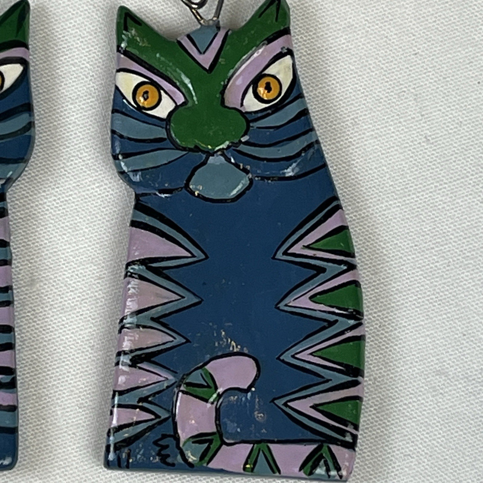 Vintage Wood Cat Earrings Hand Painted Wire Dangle Folk Art Laurel Burch Style