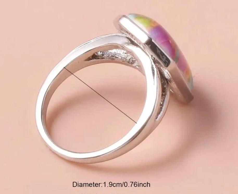 Women’s Colorful Bohemian Tie-Dye Ring in a Coffin Cut Silver Split Setting