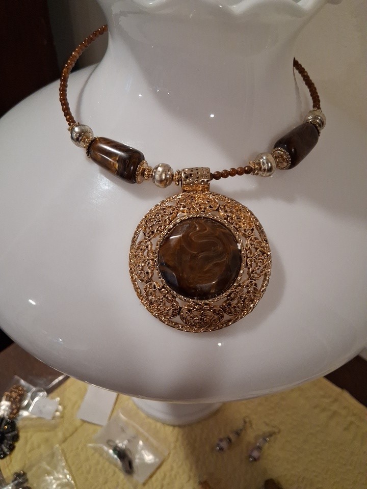 Brown Beaded Statement Necklace & Filigree Pendant Necklace