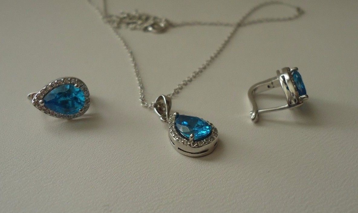 PENDANT & EARRING SET W/ 7.20 CT TOPAZ & ACCENTS /925 STERLING SILVER