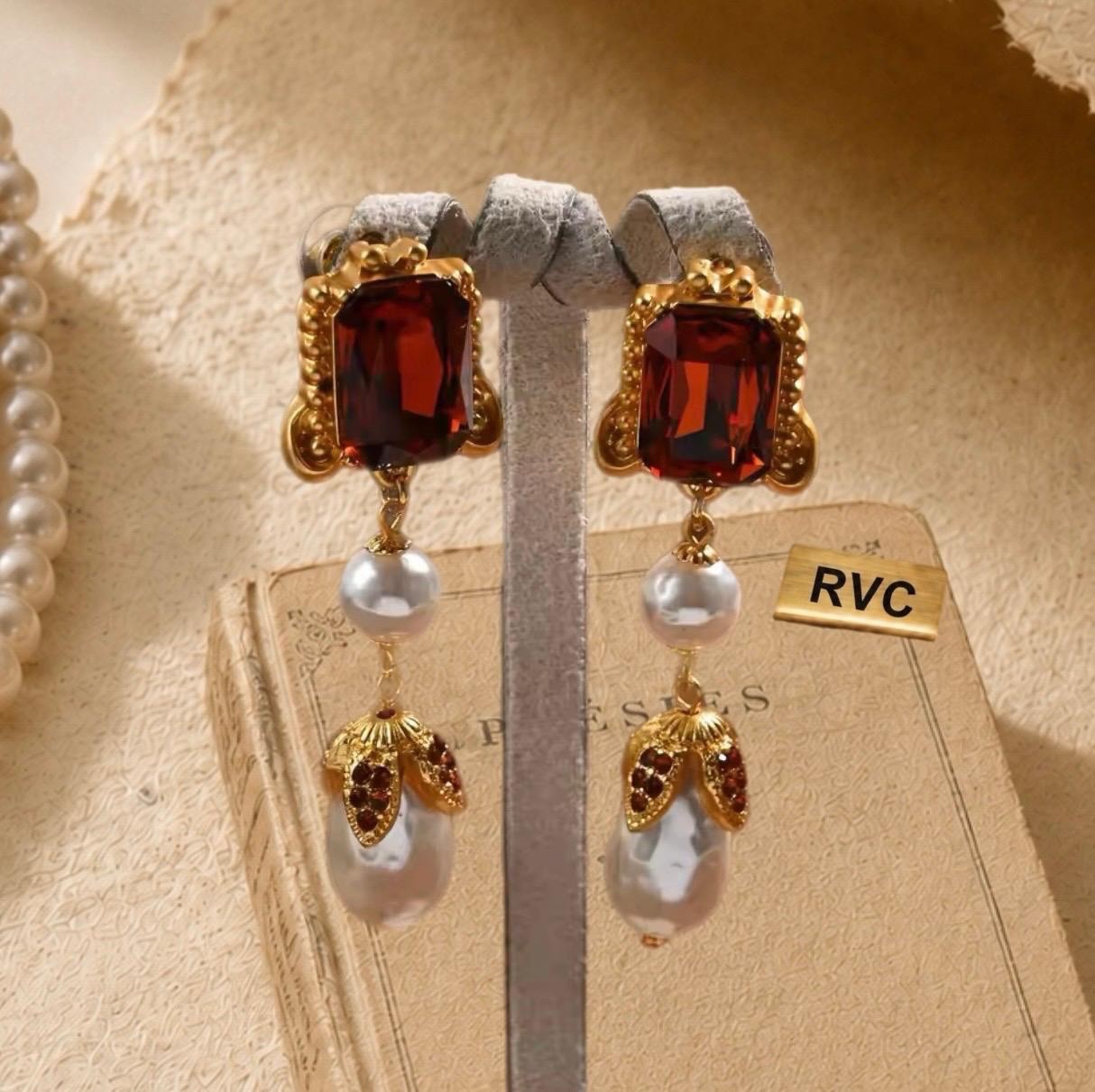 Vintage Victorian Revival Garnet Baroque Pearl Pendant Necklace & Earrings Set