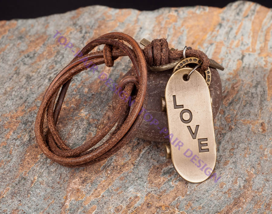 Men’s X-sports LOVE Skateboard Pendant Real 3mm Leather Cord Choker Necklace