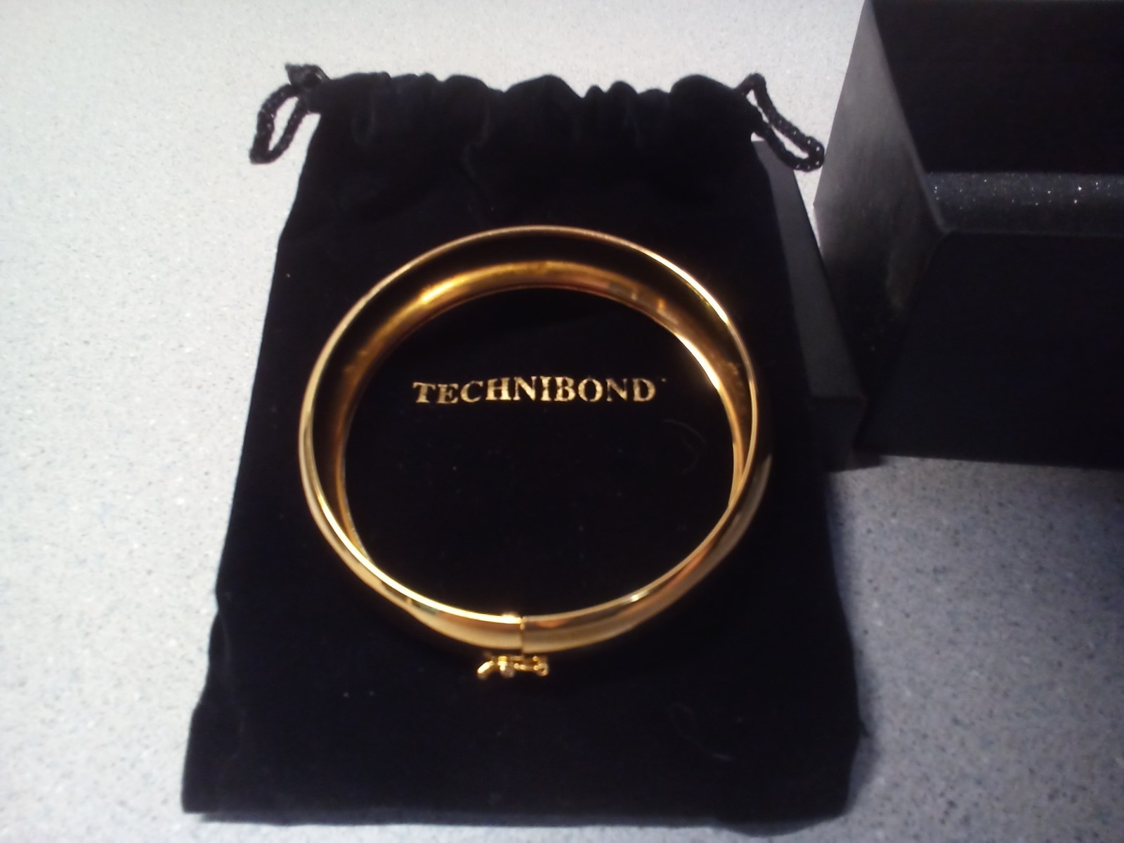 Technibond Bold Bangle Bracelet Gold Over Silver 8″ Wrist NEW