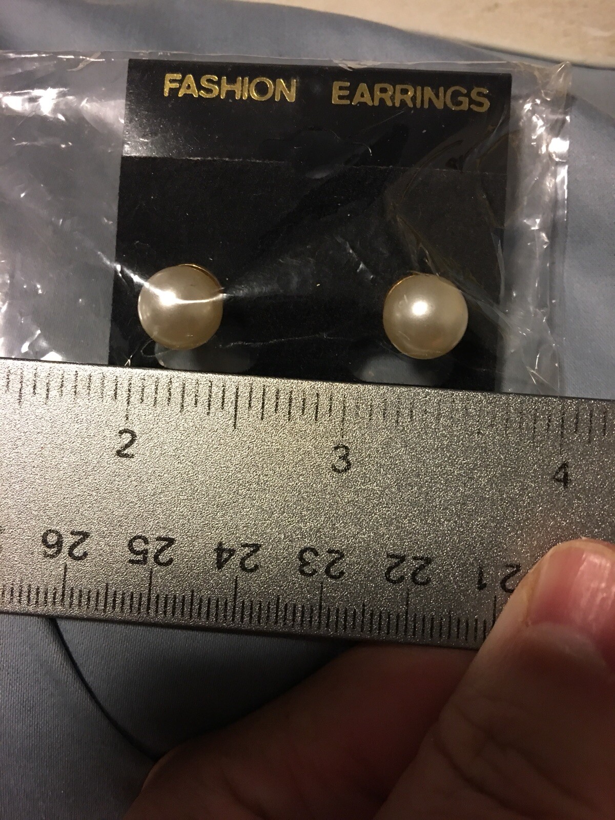 Faux Pearl Fashion Earrings (Not Sure If It’s Real Or Faux-Was A Gift) Brand New