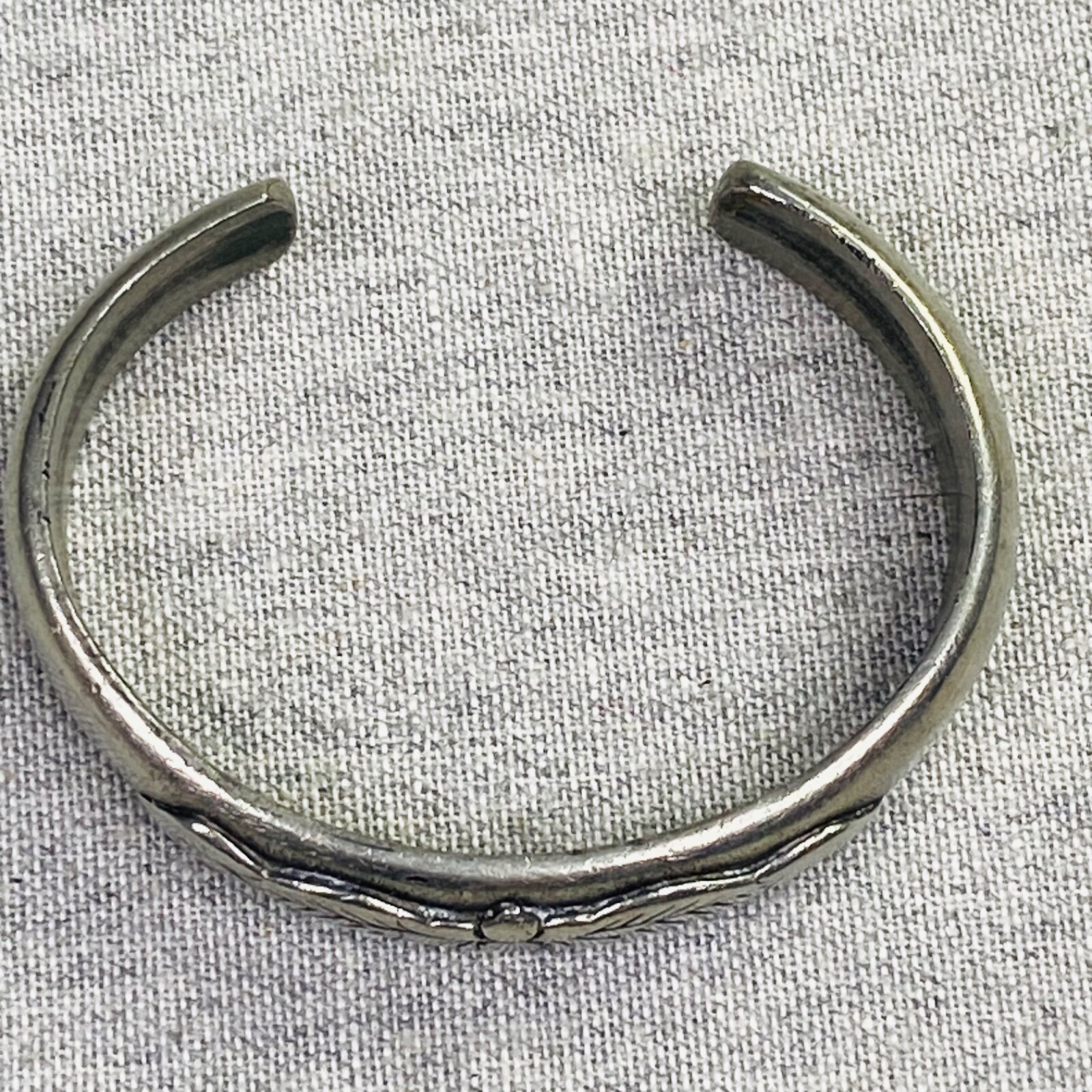 Laurel Burch Floral Cuff Bracelet Looks Like Pewter