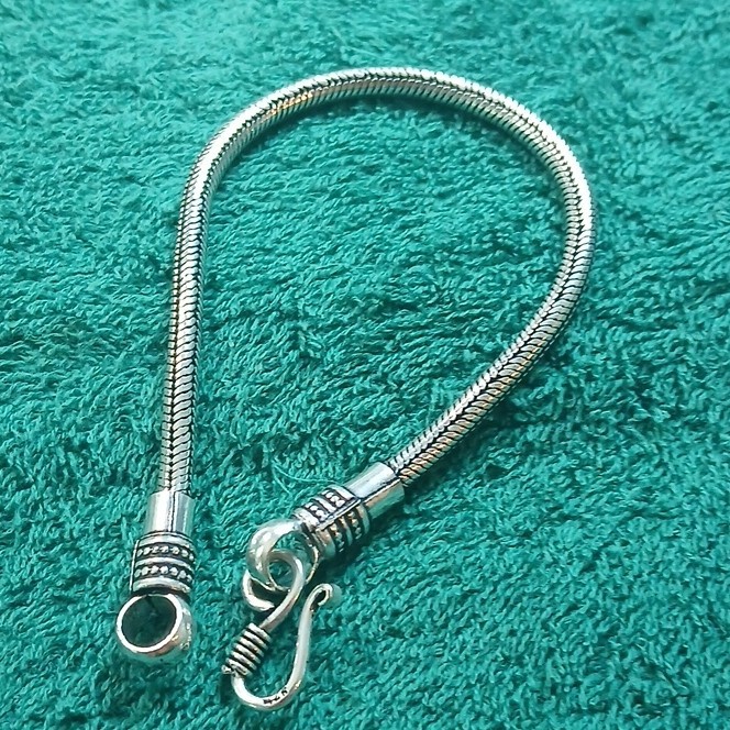 Handmade in India 9in snake chain S Hook solid 925 bracelet 26g weight 9in