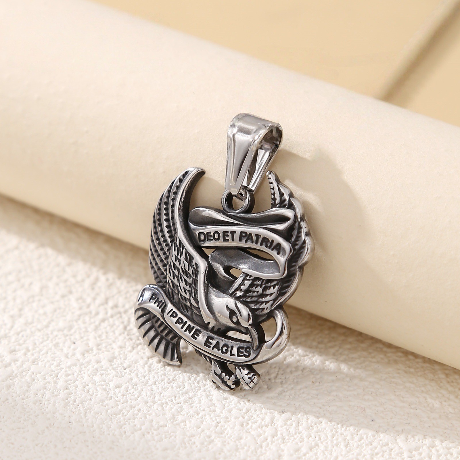 Motorcycle Biker Eagle Men’s Necklace Vintage Stainless Steel Eagle Pendant Link