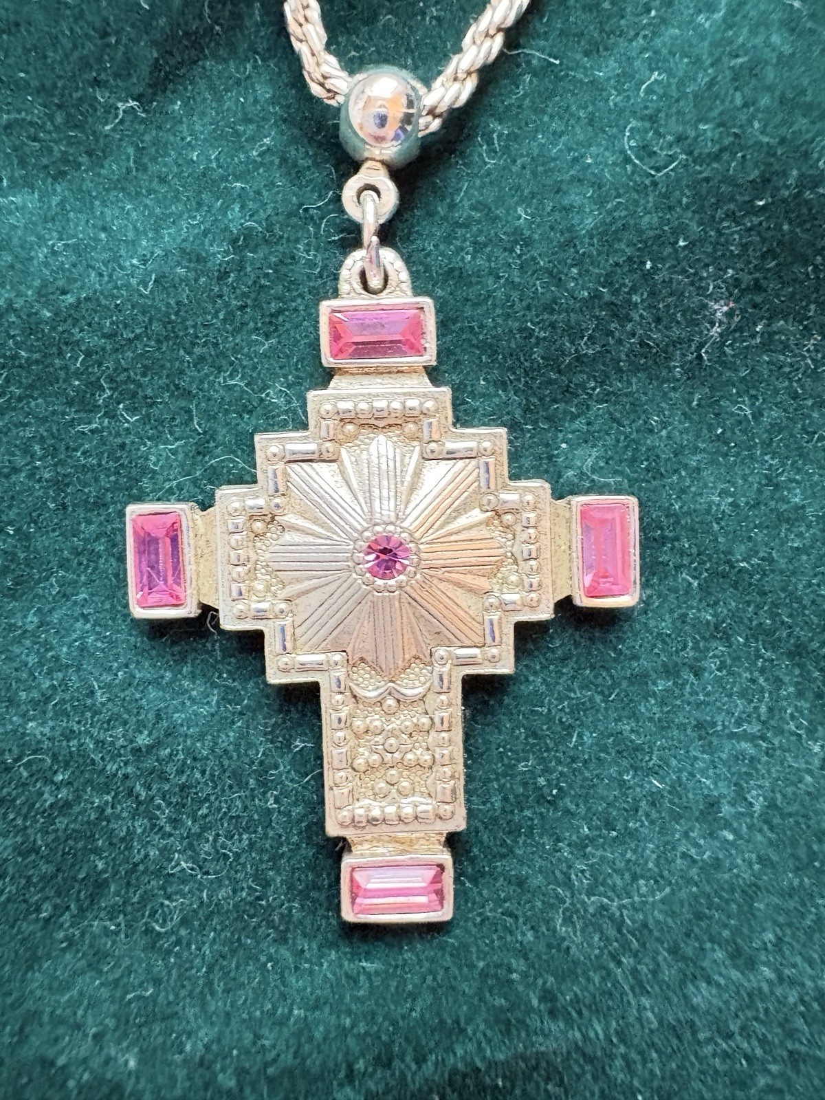 VATICAN LIBRARY COLLECTION CROSS NECKLACE Vintage New Religious 20”