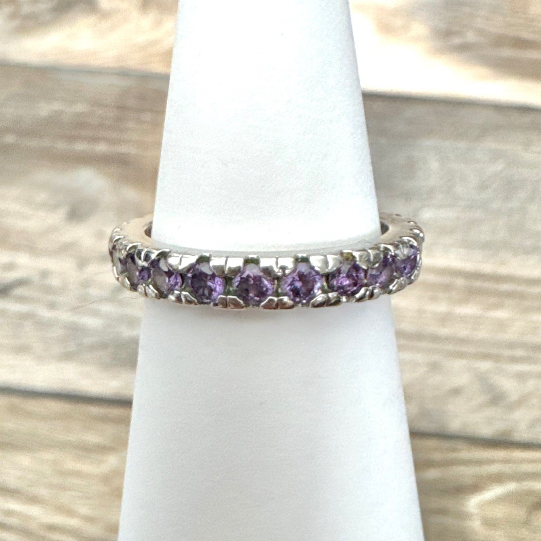Purple Faceted Eternity stackable Band Ring Silver Tone Non Magnetic Untested