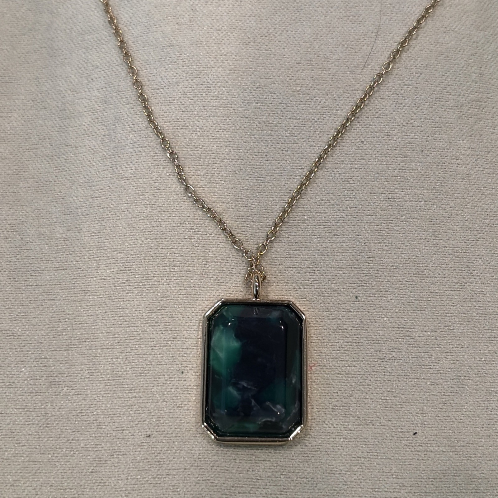 Banana Republic Necklace With Dark Green Stone And Gold Tone Chain