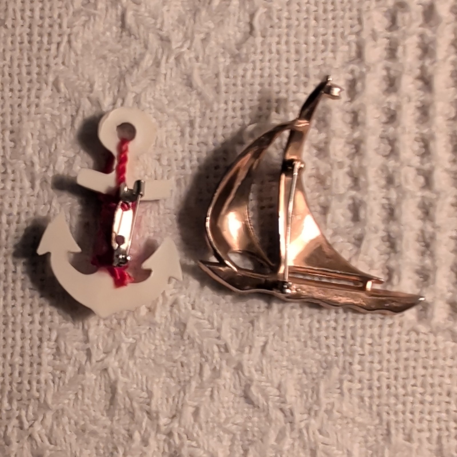 Nautical Anchor & Sailboat Enamel Metal Brooch Pin Lot 2 Gold Tone Crystal