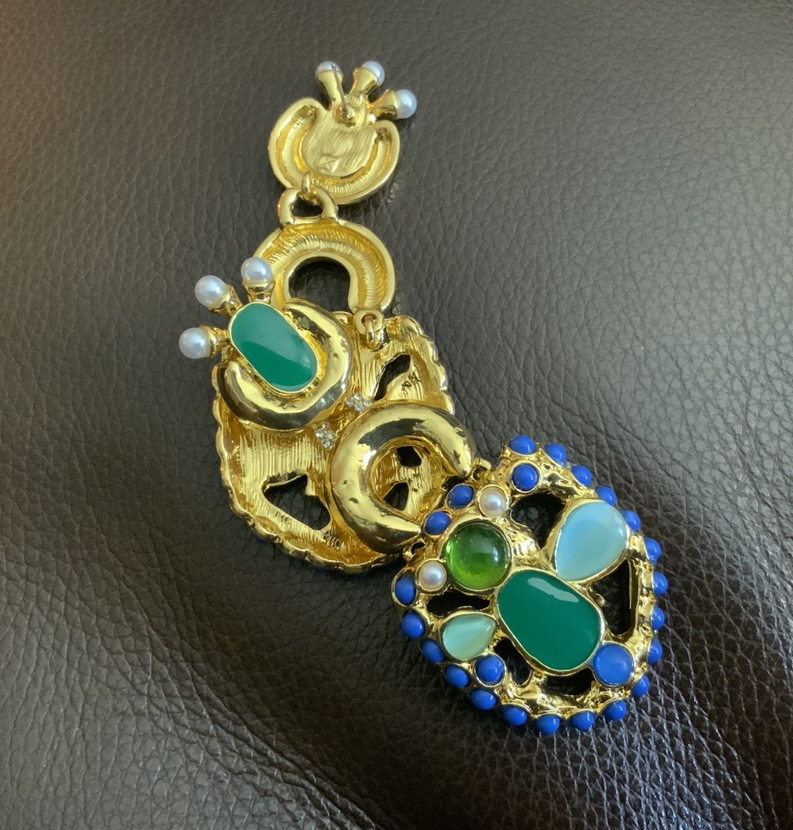 Byzantine Padlock Schiaparelli STYLE Cabochon Pearl Gold Lock Surreal VTG Boho