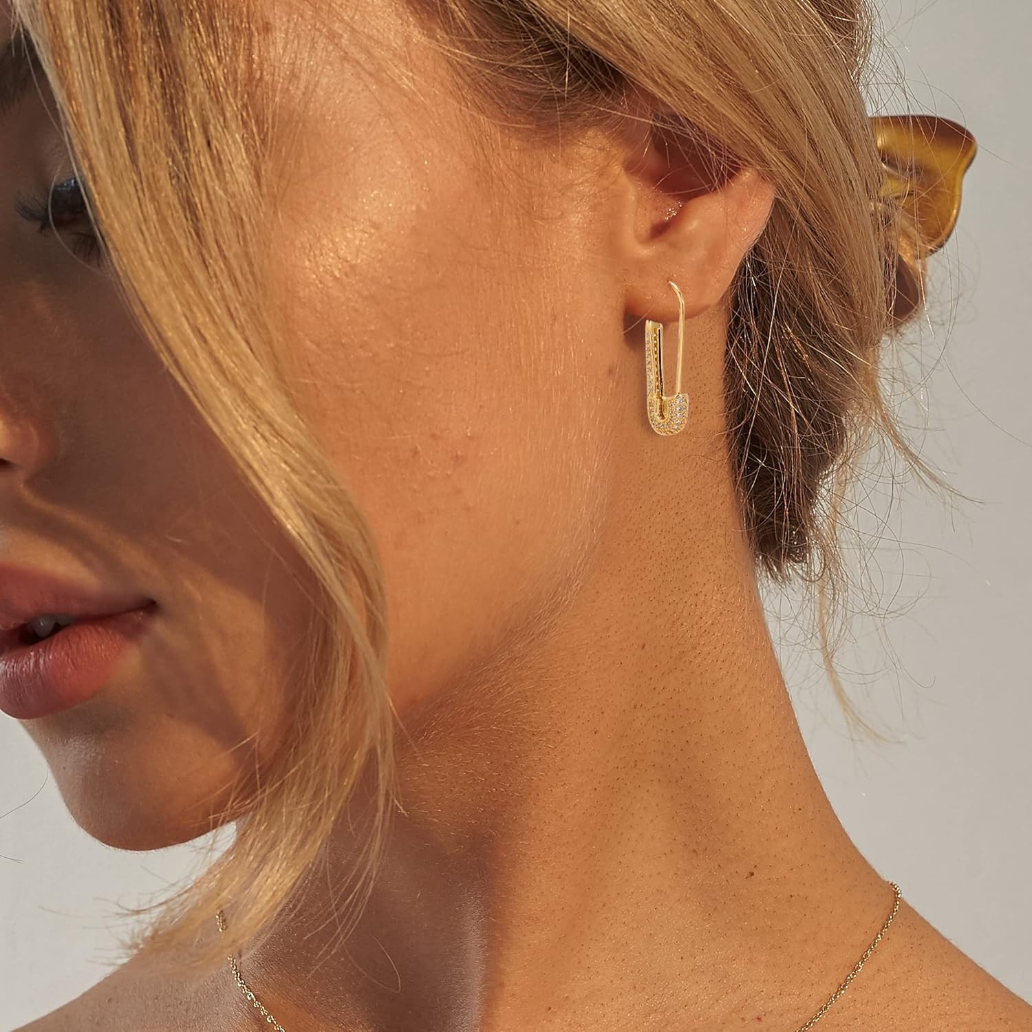 Safety Pin Earrings for Women, Gold Paperclip Earrings for Women Trendy, Mini…