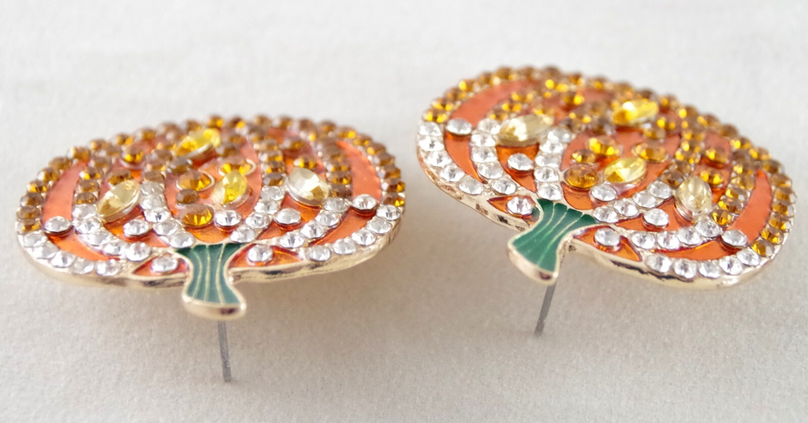BIG BETSEY JOHNSON CRYSTAL RHINESTONE THANKSGIVING FALL AUTUMN PUMPKIN EARRINGS