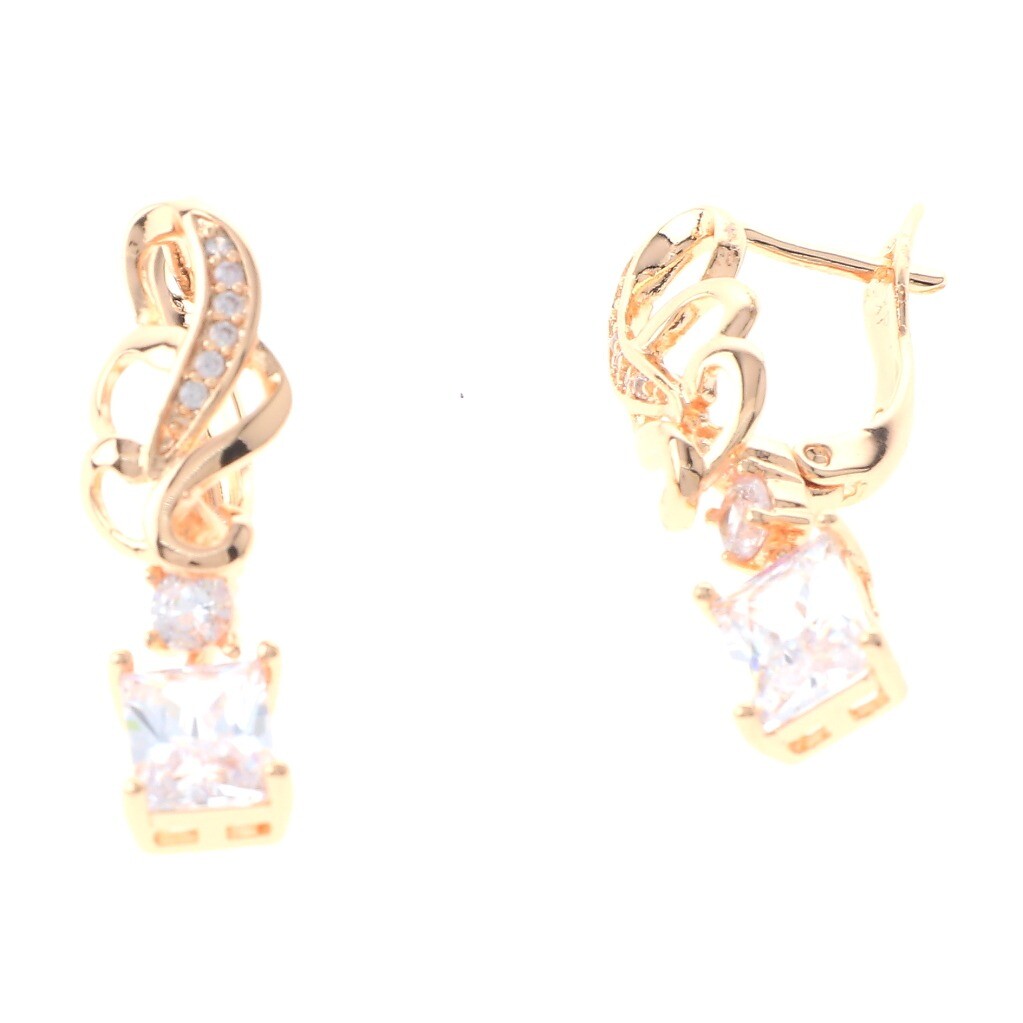 Gold Tone Gold Plated Metal English Lock Drop Earrings XPE2610-GLD