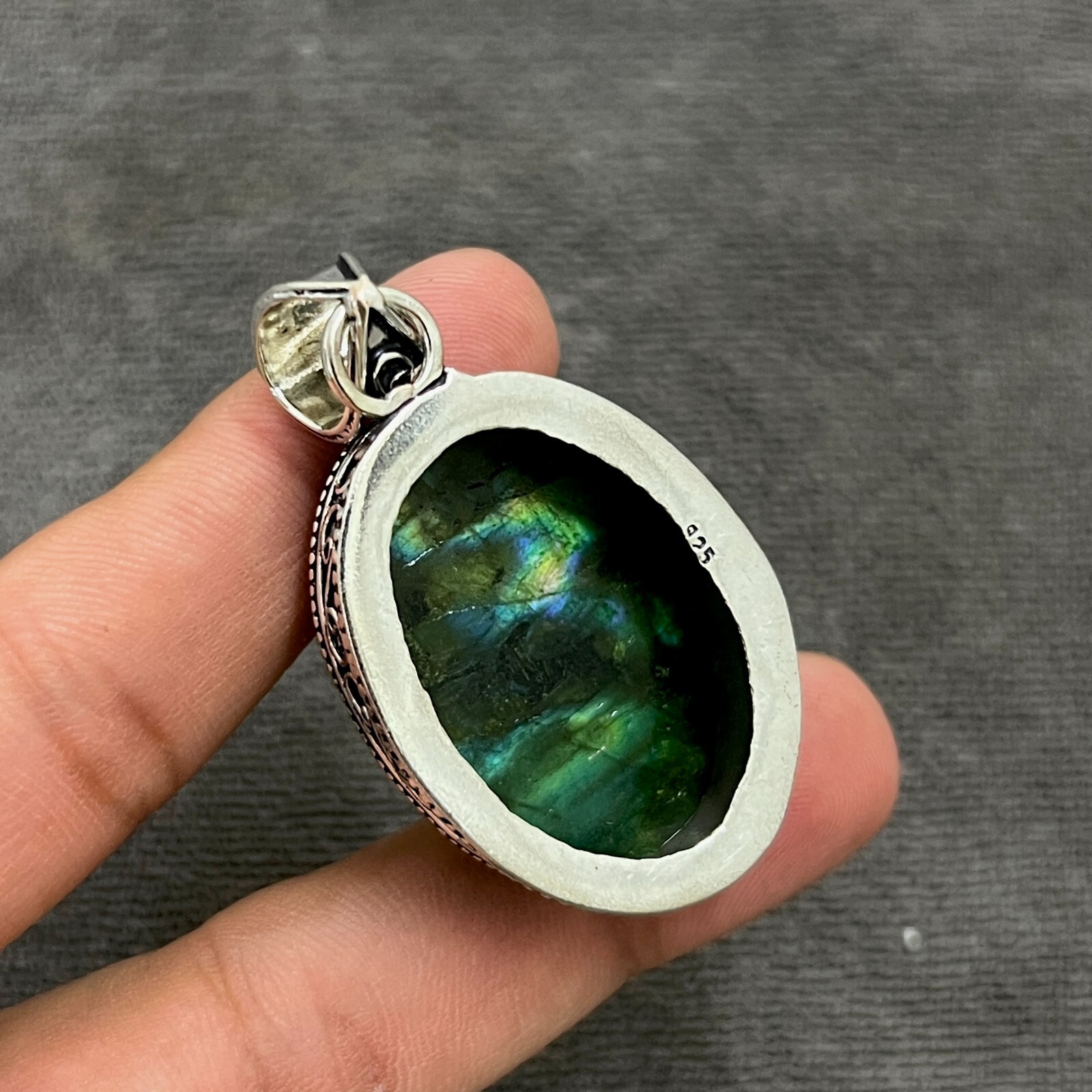 Green Labradorite Gemstone 925 Sterling Silver Handmade Jewelry Pendant 2.10″