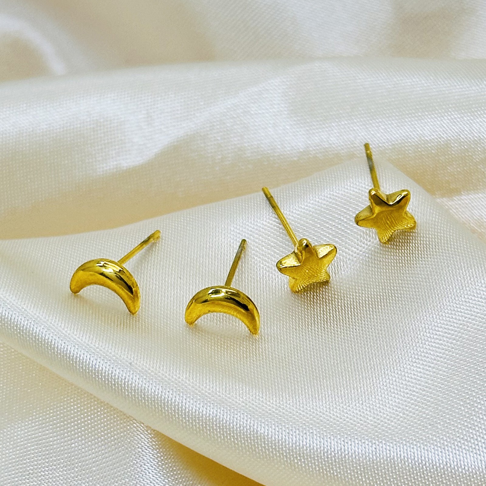 Gold Star Moon Earrings Stud Post Celestial Stainless Steel Hypoallergenic PE43