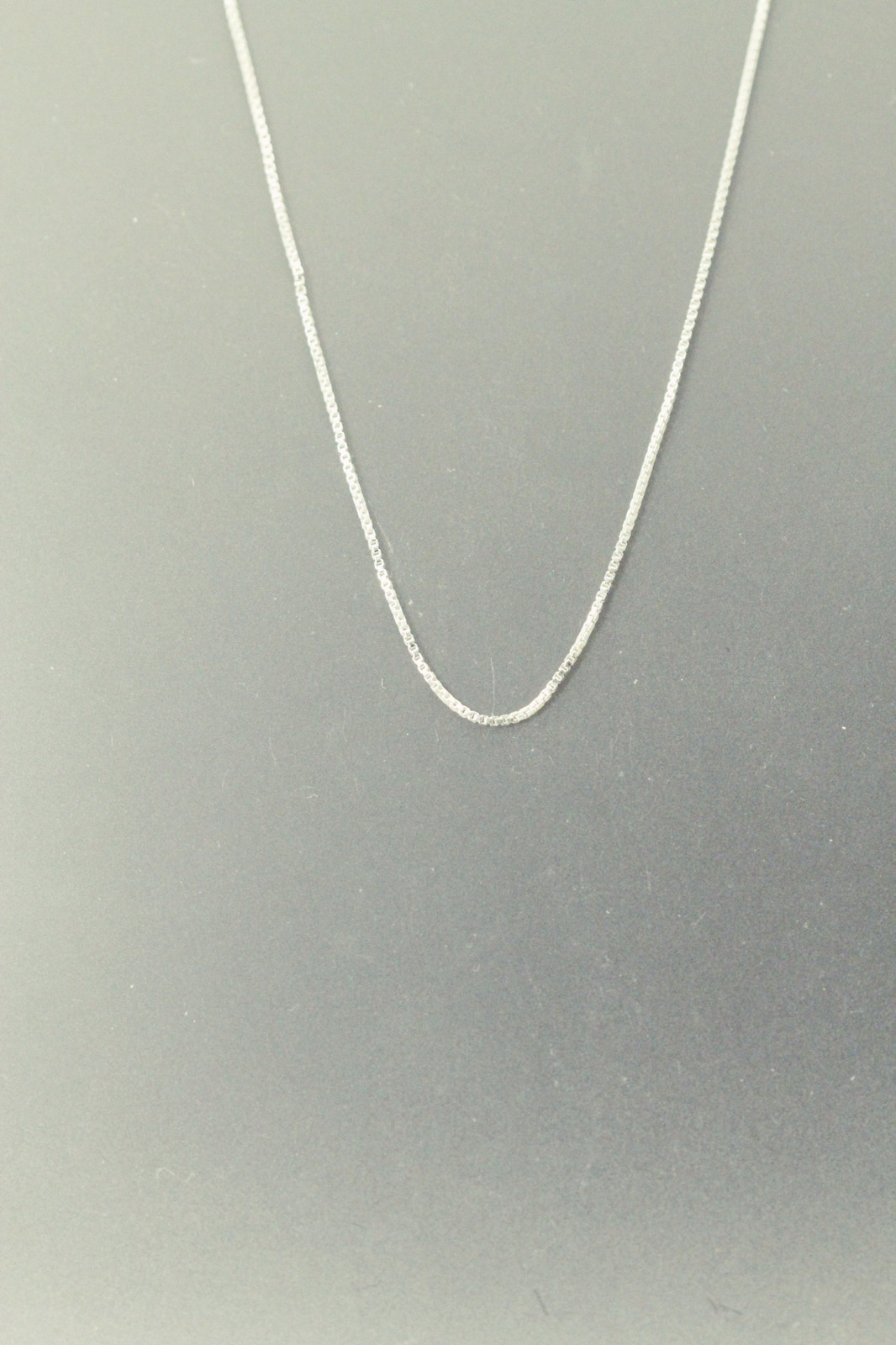 925 Sterling Silver Box Chain 17 1/2″ Necklace 1.9 Grams (NEC5629)