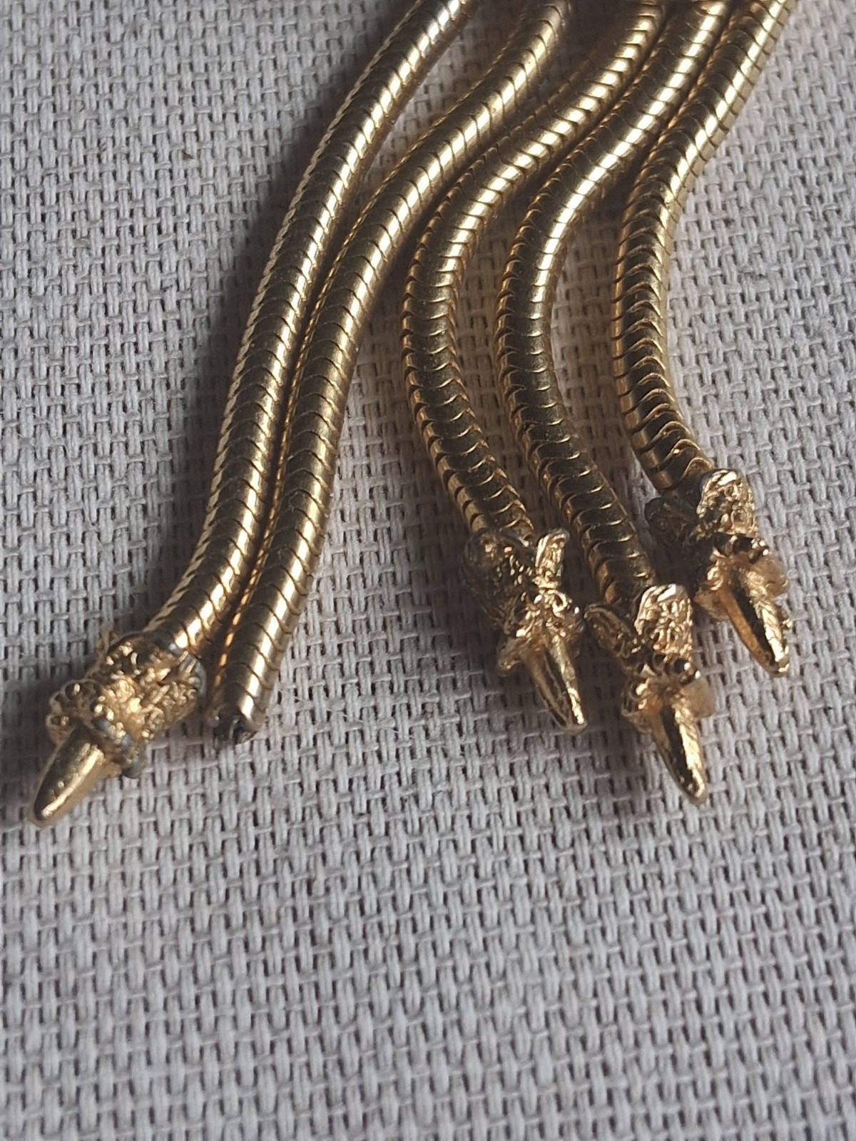 Vintage Signed Coro 1960s Textured Gold-Tone Snake Chain Tassel Lariat Necklace