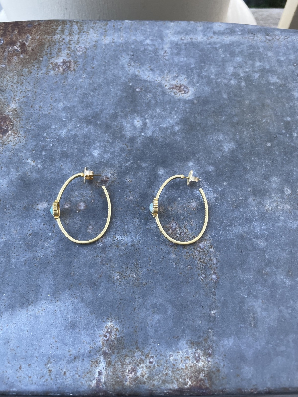Freida Rothman gem-cut blue gemstone 18k gold-plated Hoop Earrings