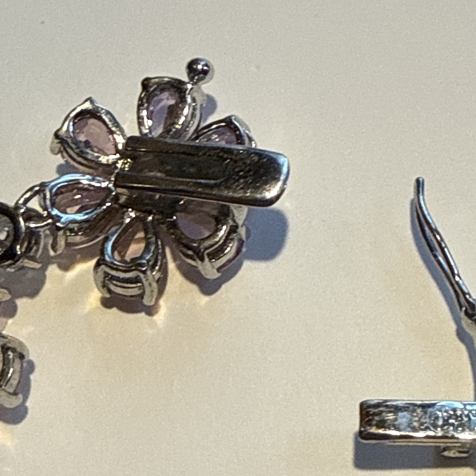 Silver Plated Pink Simulated Crystal Flower Link Necklace Box Clasp
