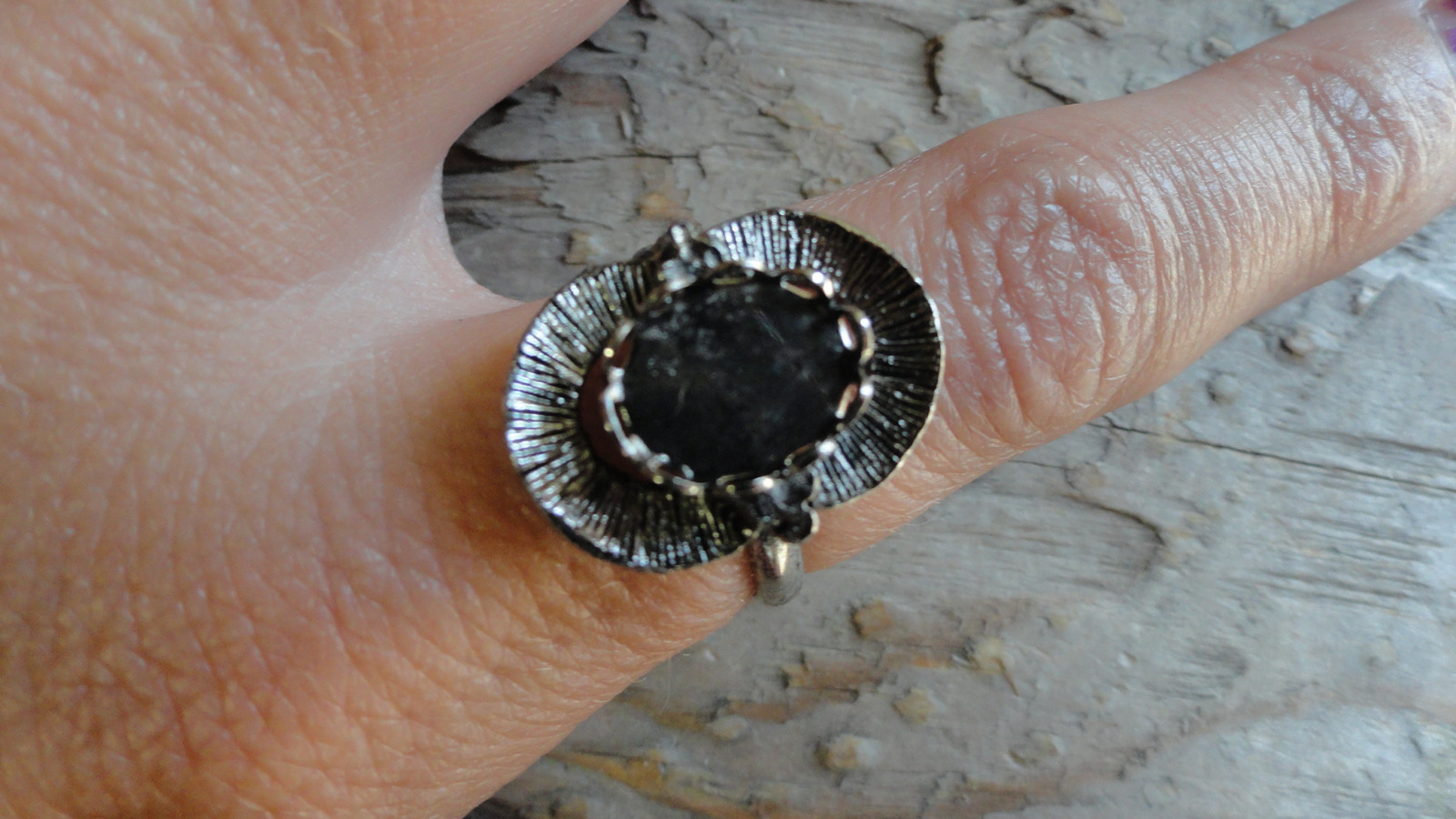 Singing Flower Ring Silver Plated Adjustable 8x10mm Glue On (Pkg 3) 0324