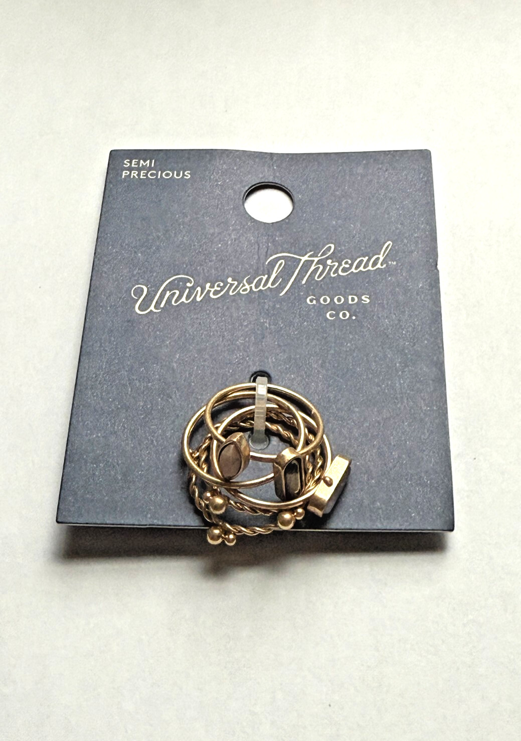 UNIVERSAL THREAD SET OF 5 GOLD TONE SEMI PRECIOUS SIZE 8 RINGS