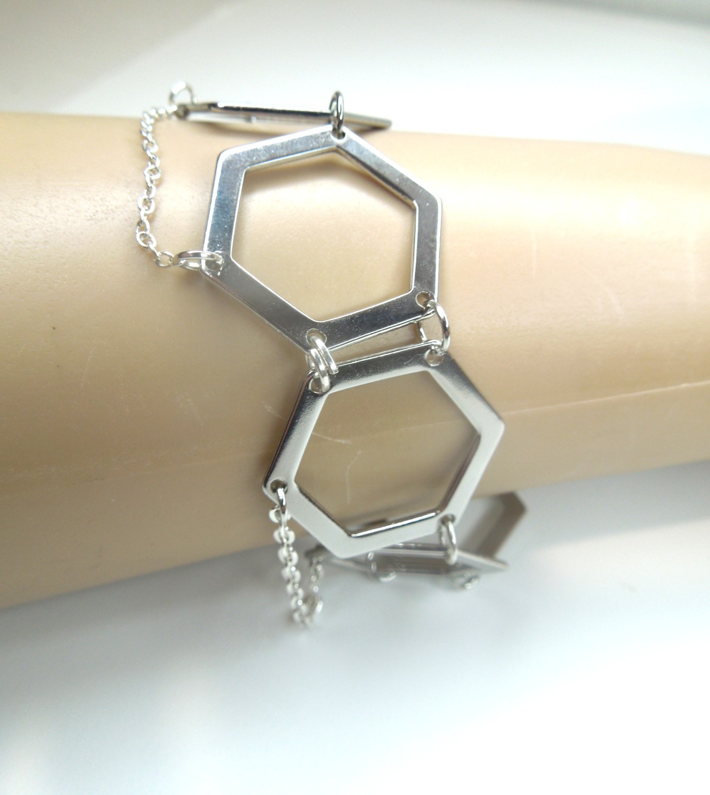 6 in Silver tone geometric chain bracelet handmade small pull on