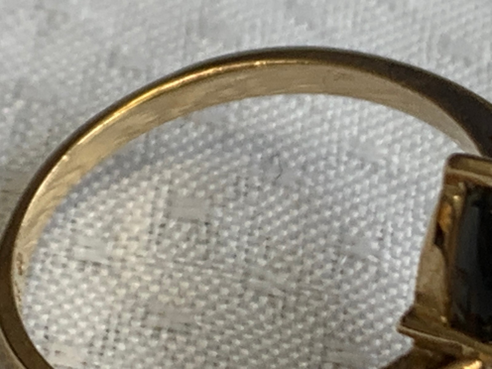 10K Yellow Gold Dolphin Ring 2.53g Fine Jewelry Size 5.25 Band Onyx Look *READ*