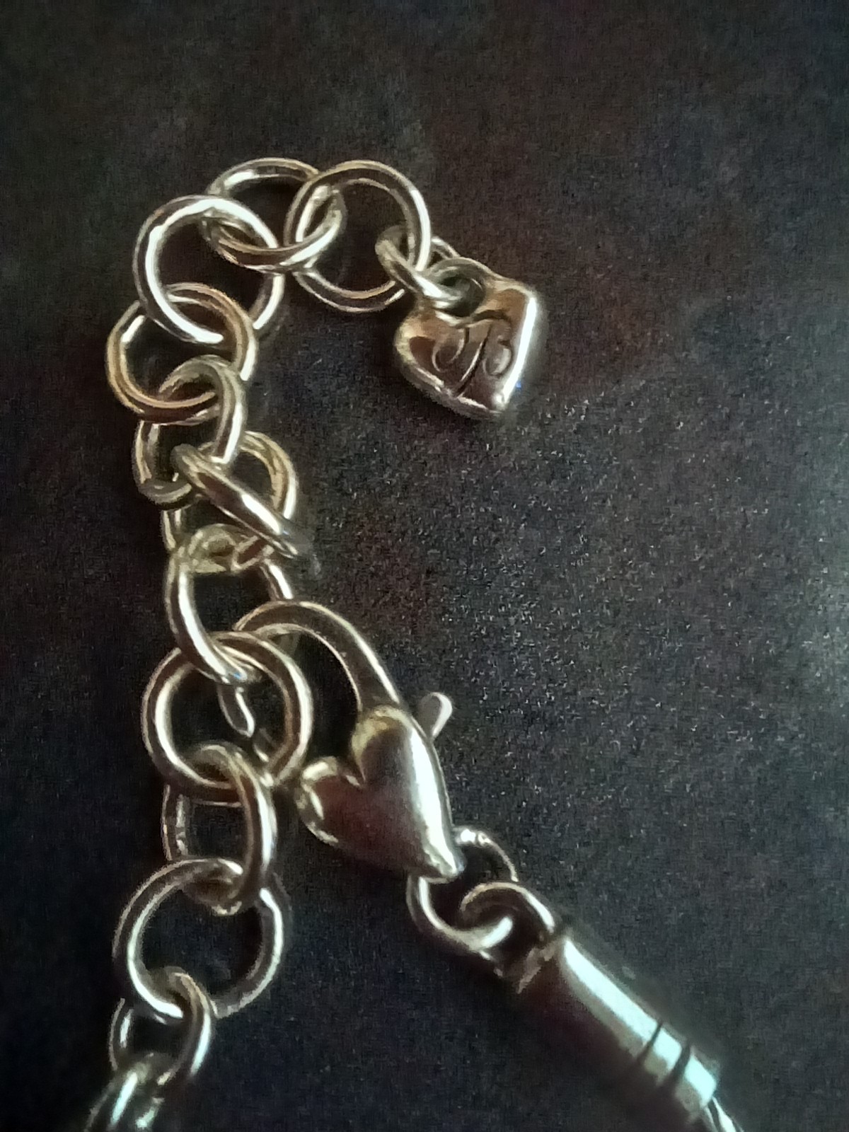 Brighton Squeeze Me Heart Charm Holder Necklace 16″ w 2″ Extender & Brighton Tin