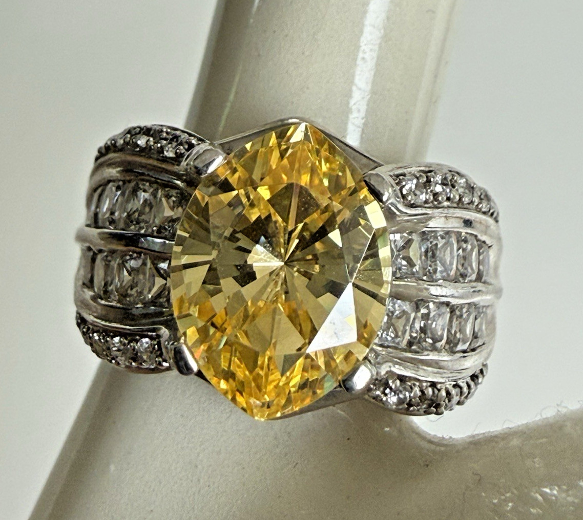 Stunning Marquise Canary Yellow Citrine & Clear CZ’s 925 Sterling Silver SZ8