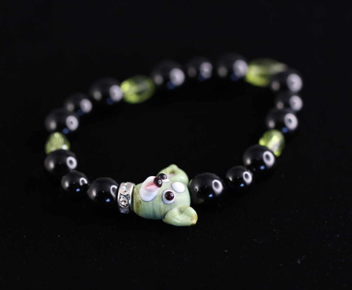 Dog Bracelet Green Lampwork 6.5″ inch Elastic Glass Beads Black Onyx Rhinestone