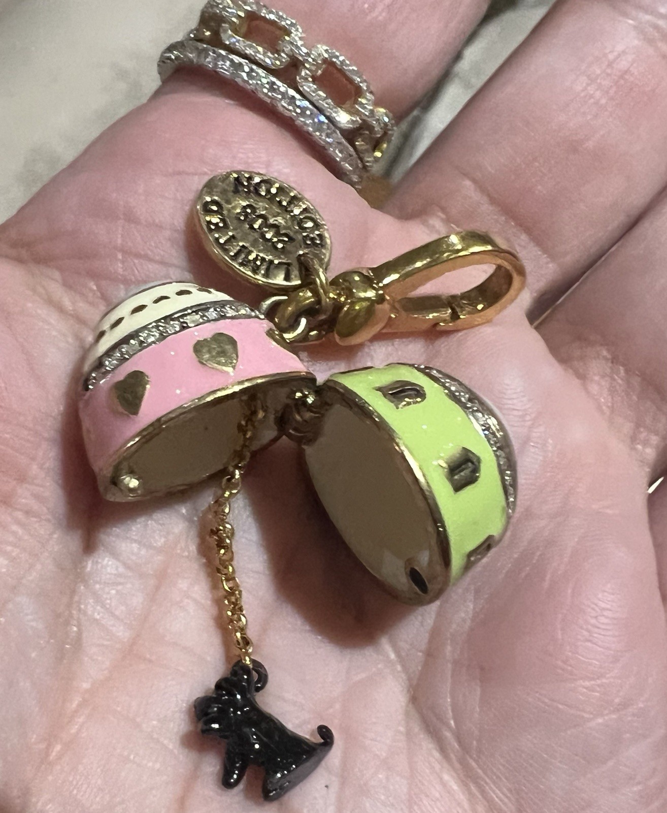 2008 JUICY COUTURE LIMITED EDITION EASTER EGG CHARM WITH DOG