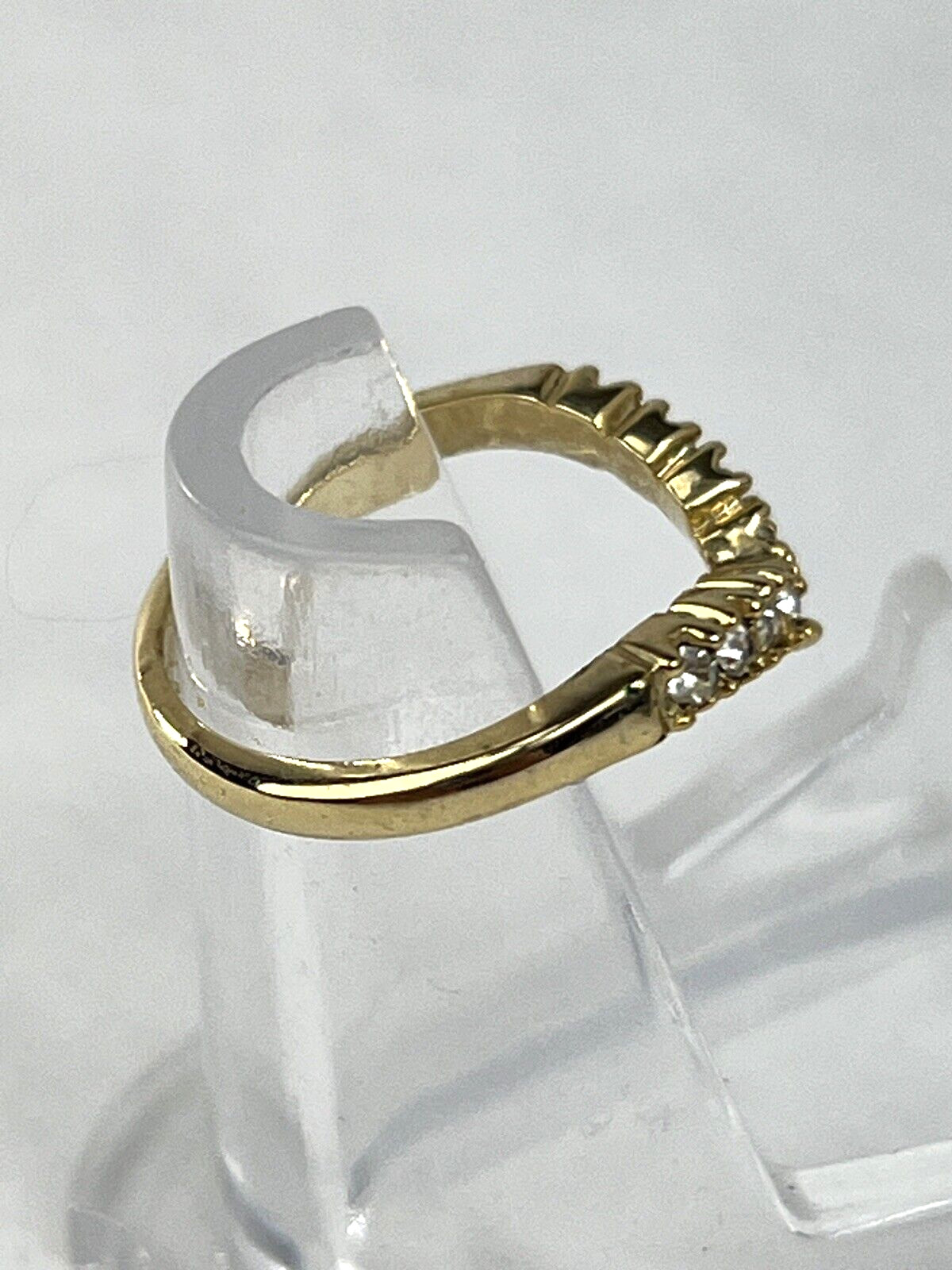 Gold Tone 14K GE Roman Ring Size 6 Clear Stone V Shape ring Roman China