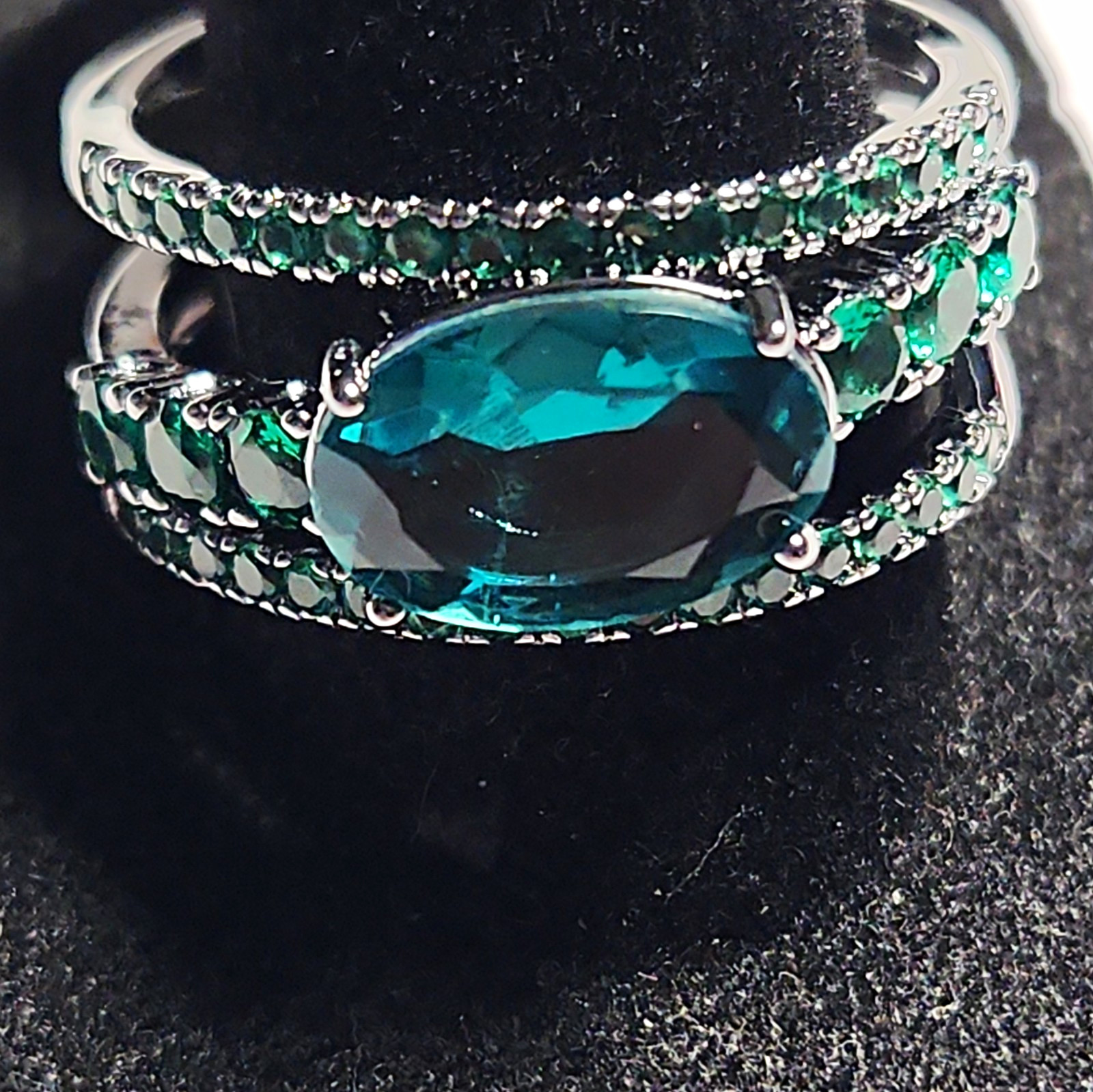 Bomb Party Layered With Love Lab-created Emerald & Genuine Quartz Sz 10 RG59832