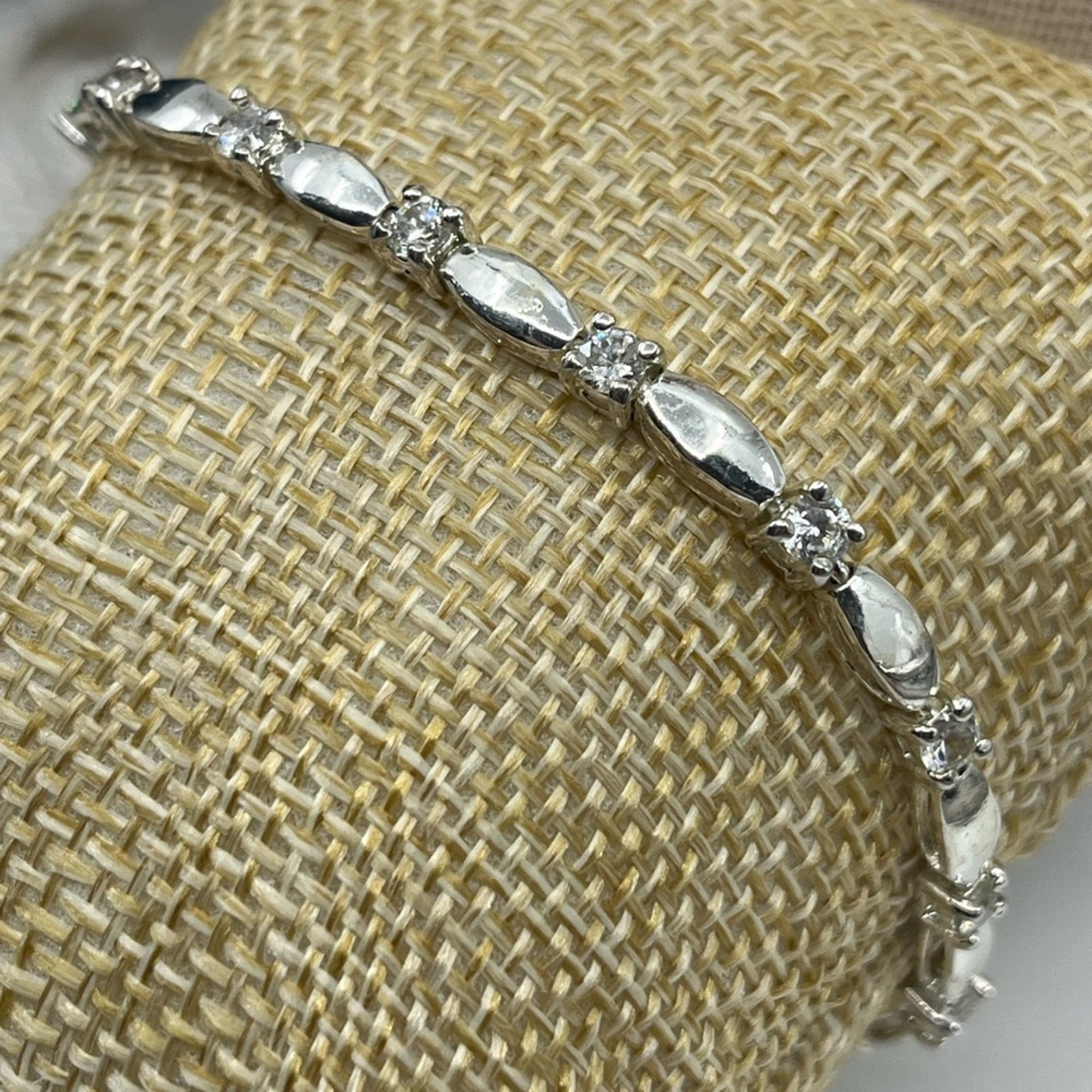Vintage 7″ Sterling Silver Marquise & Round CZ Bracelet