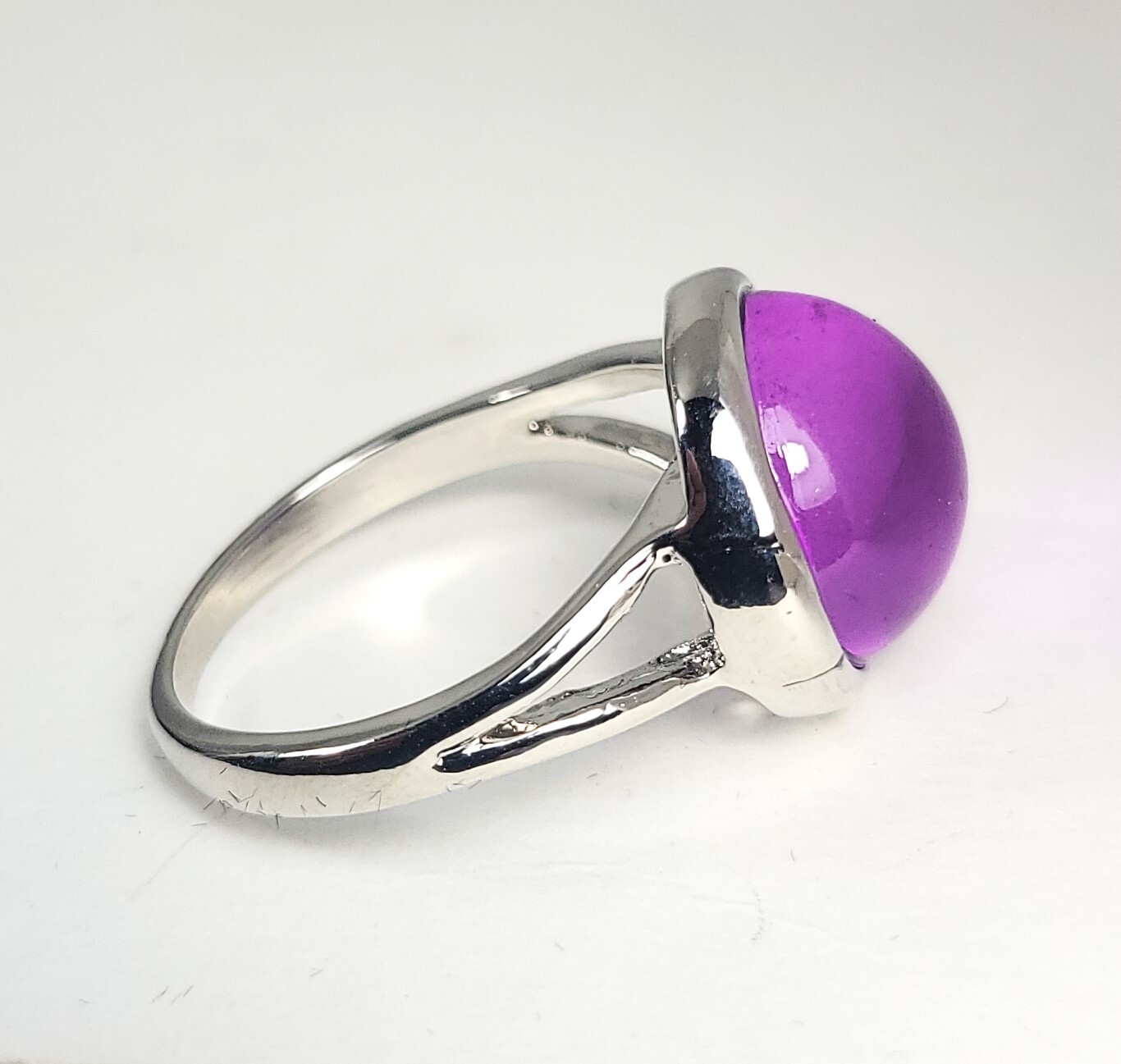 Awesome Bright Purple Sphere Crystal Ball Ring Silver Plated Synthetic Crystal